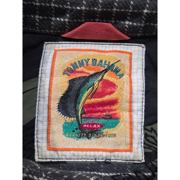 Tommy Bahama Mens Button Down Shirt Gray/Green Large Embroider Guitar - Stain - Picture 10 of 16